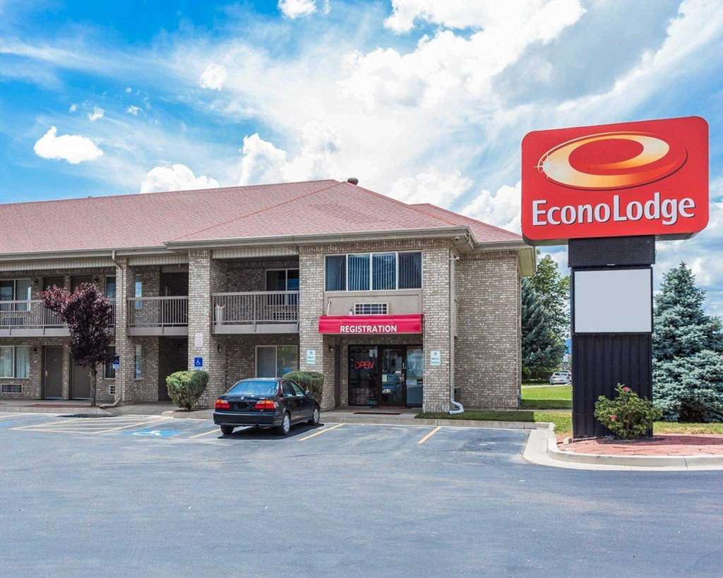 Americas Best Value Inn & Suites Прово Екстер'єр фото