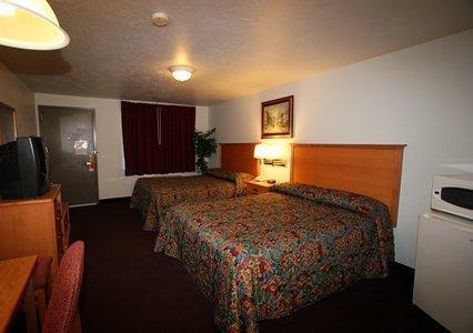 Americas Best Value Inn & Suites Прово Екстер'єр фото